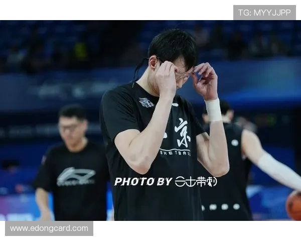 CBA季后赛5月2日北京对山西 周琦精彩表现助力球队晋级